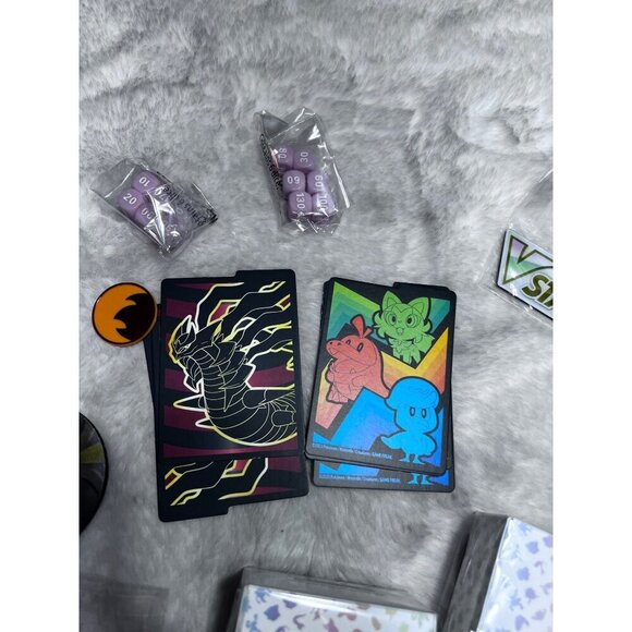 Pokémon Trading Card game and misc Pokemon supplies - Picture 7 of 8